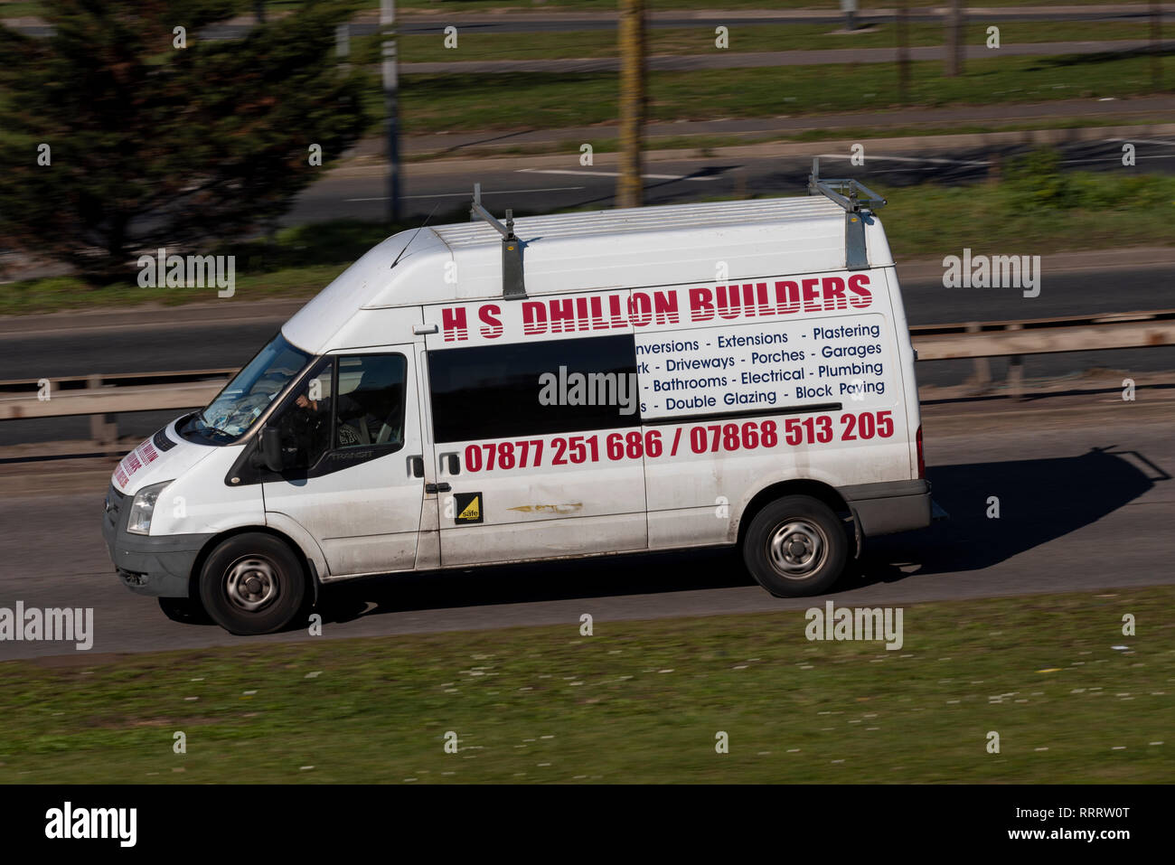 Builders van uk hi-res stock photography and images - Alamy