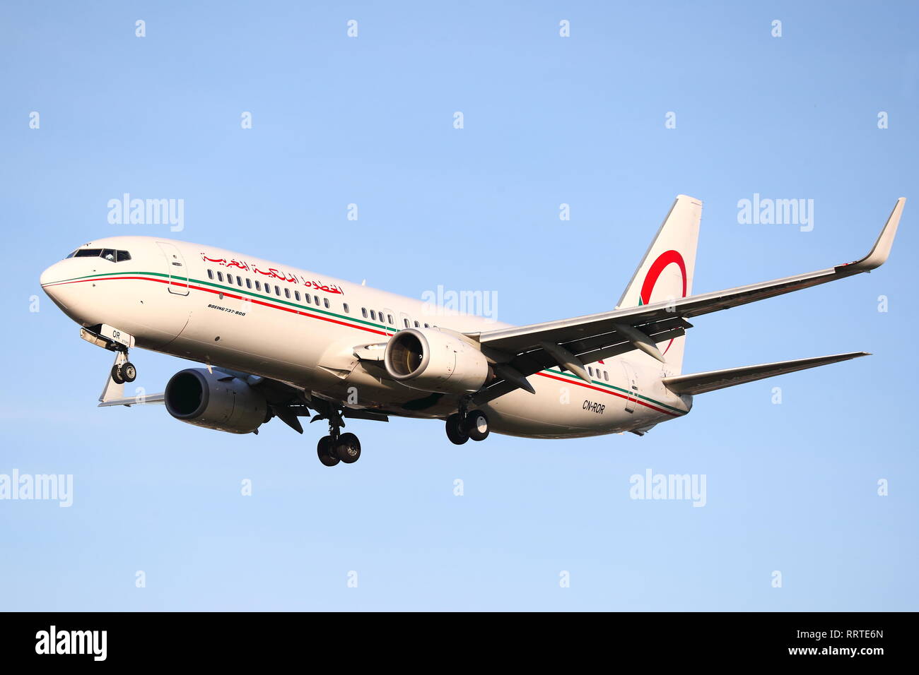 Royal Air Maroc Boeing 737 CNROR landing at London Heathrow Airport