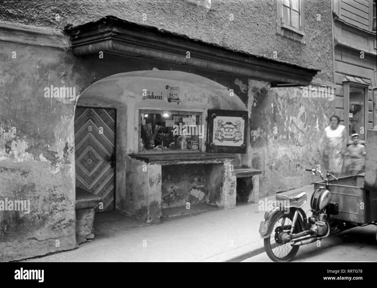 Alte Bäckerei in Salzburg, Österreich. Old bakery at Salzburg, Austria.  XIII.2042-39 Stock Photo