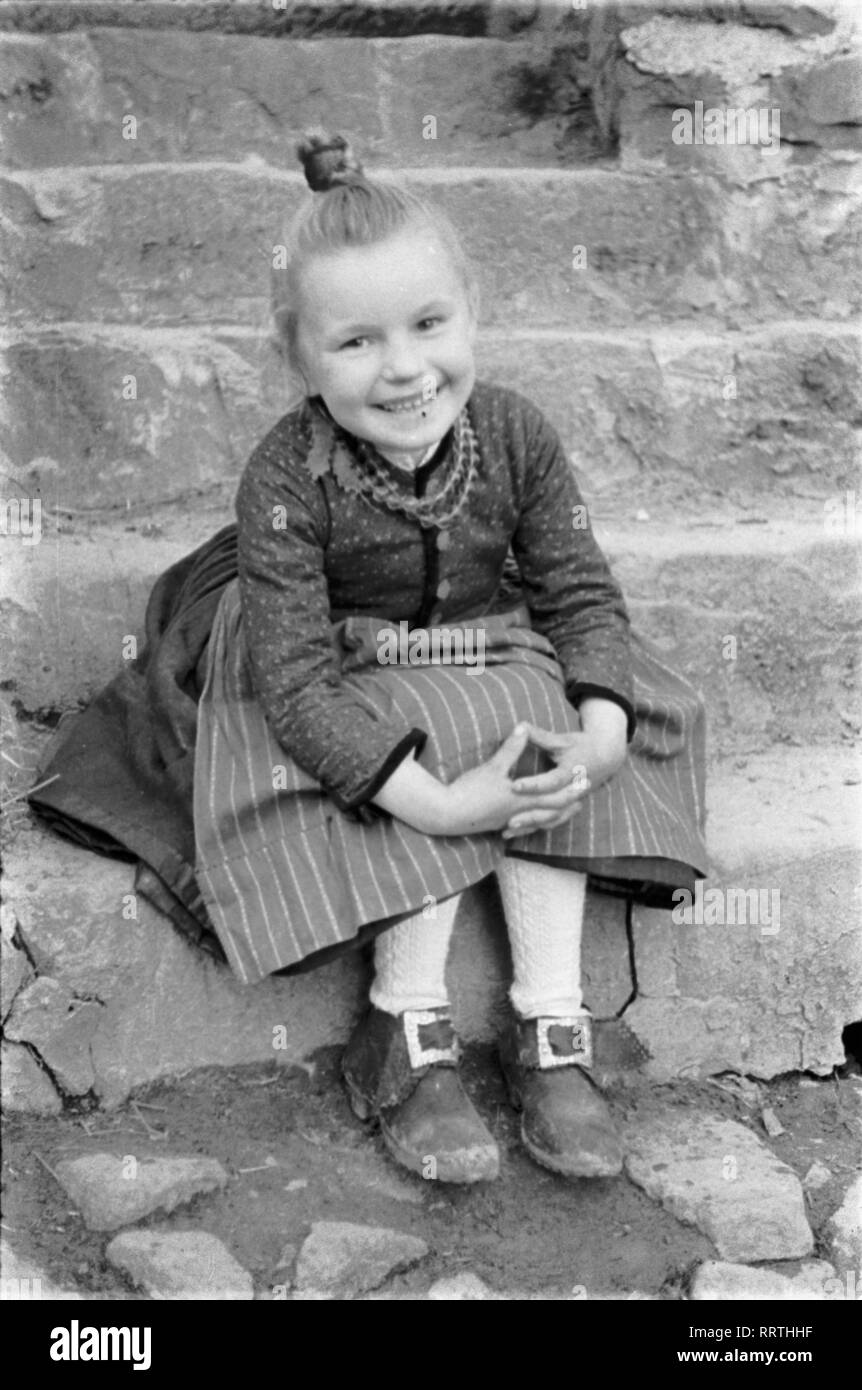 Madchen 14 jahre Black and White Stock Photos & Images Alamy