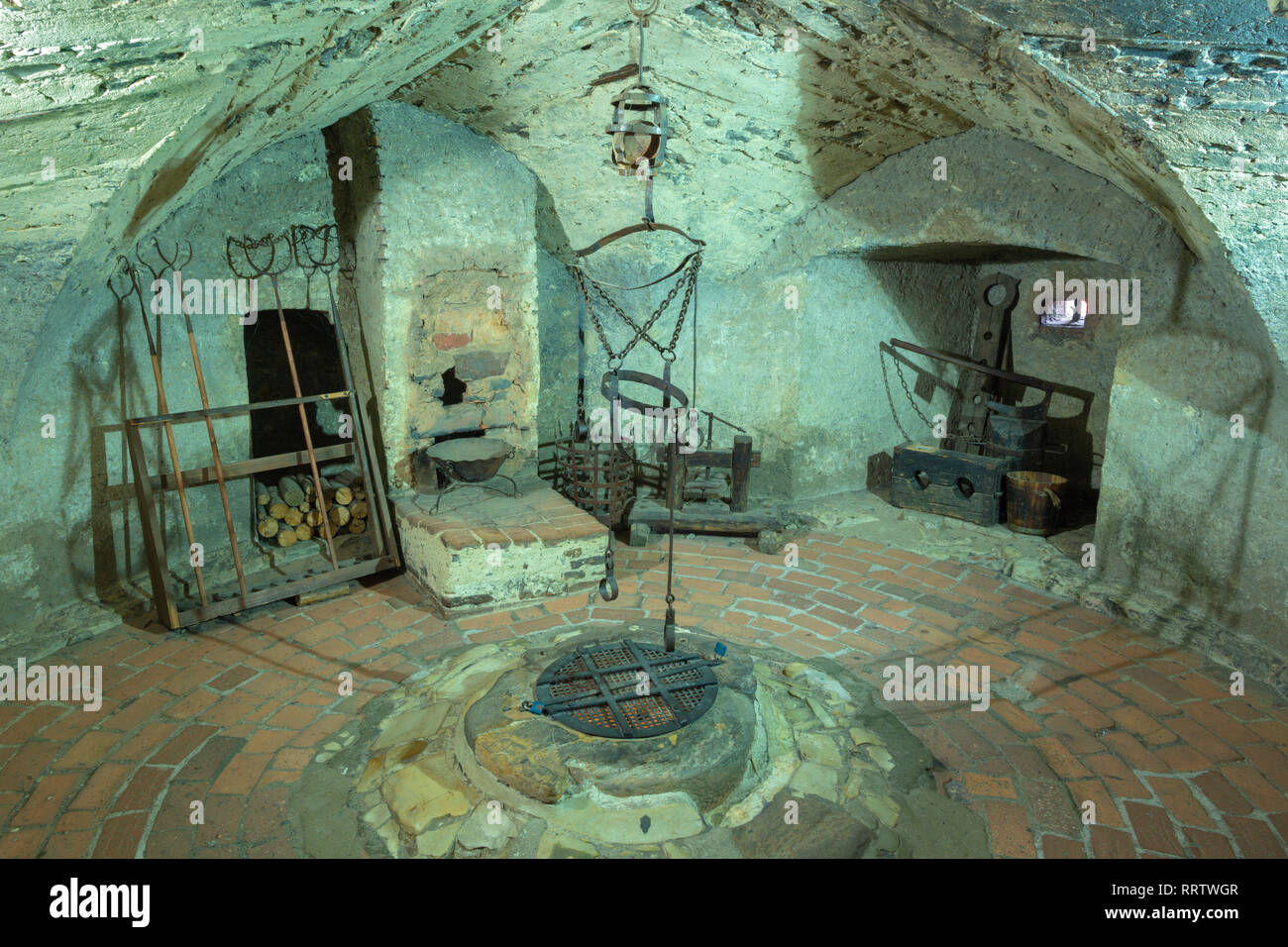 The oubliette hi-res stock photography and images - Alamy