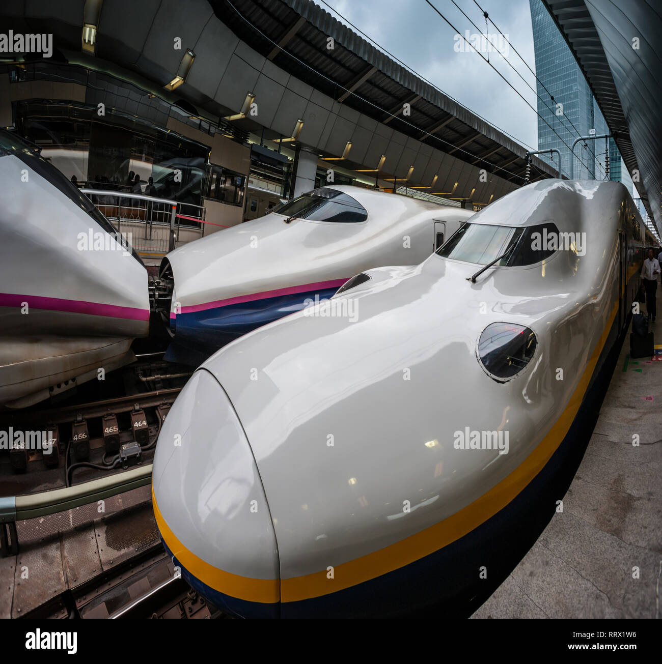 Japanese shinkansen bullet train hires stock photography and images Alamy