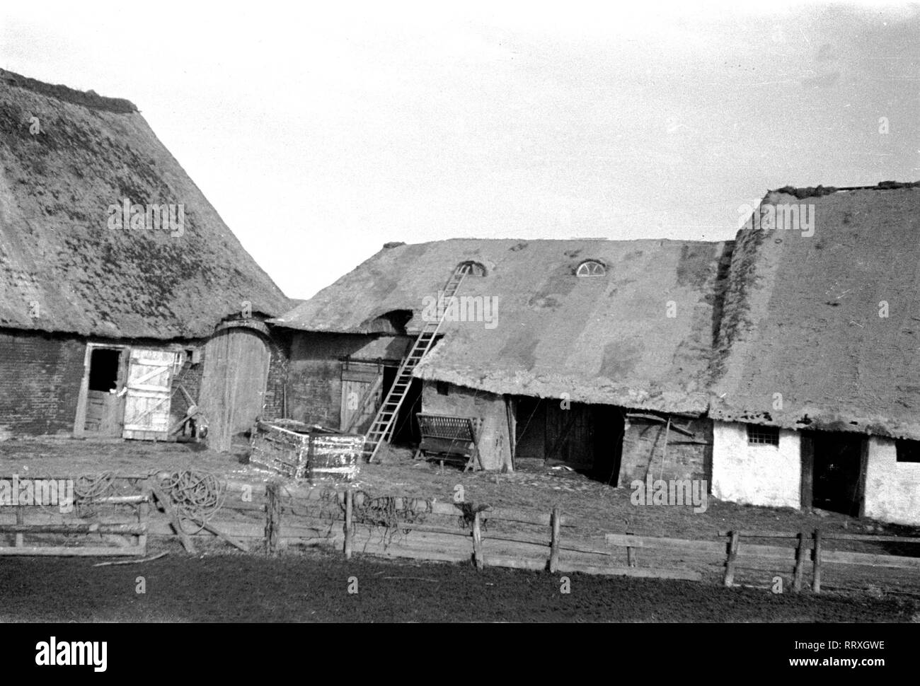 DER SCHIMMELREITER - The 'Finkhof' in Husum, Schobüll. Scenery for the film 'Schimmelreiter, 10/1933, I.12/15-3 Schimmelreiter Stock Photo