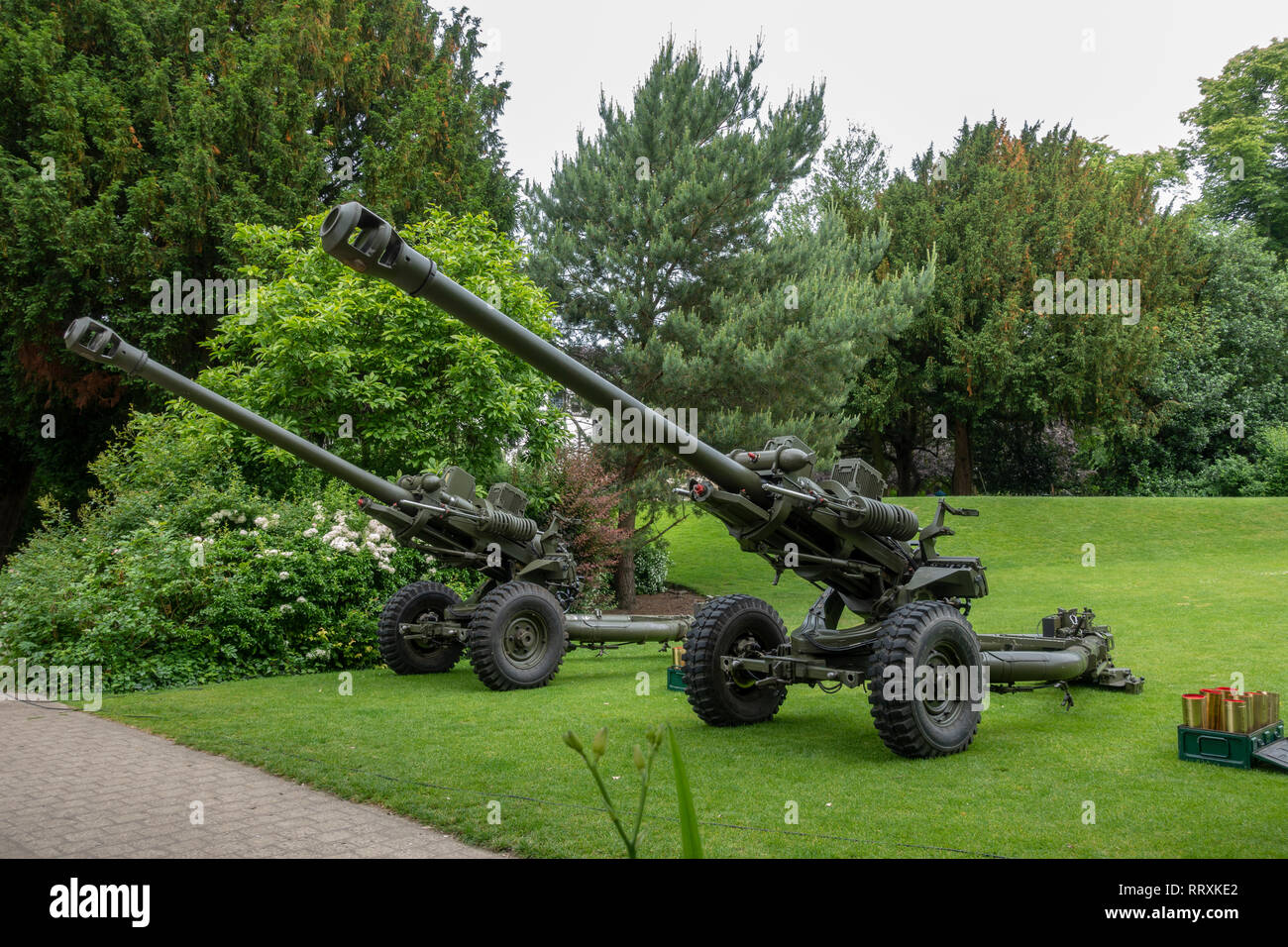 A pair of L118 Light Guns, a 105 mm towed howitzer used for the Royal Salute in June 2018, Museum Gardens, City of York, UK. Stock Photo