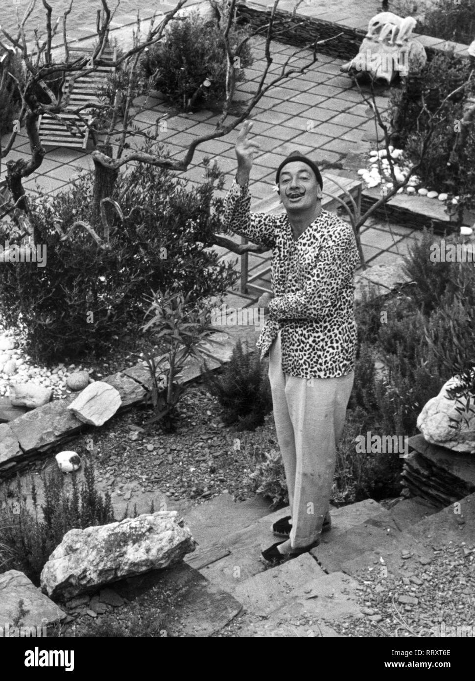 Spanien Spain 1957 Salvador Dali In Figueras Photo By Erich