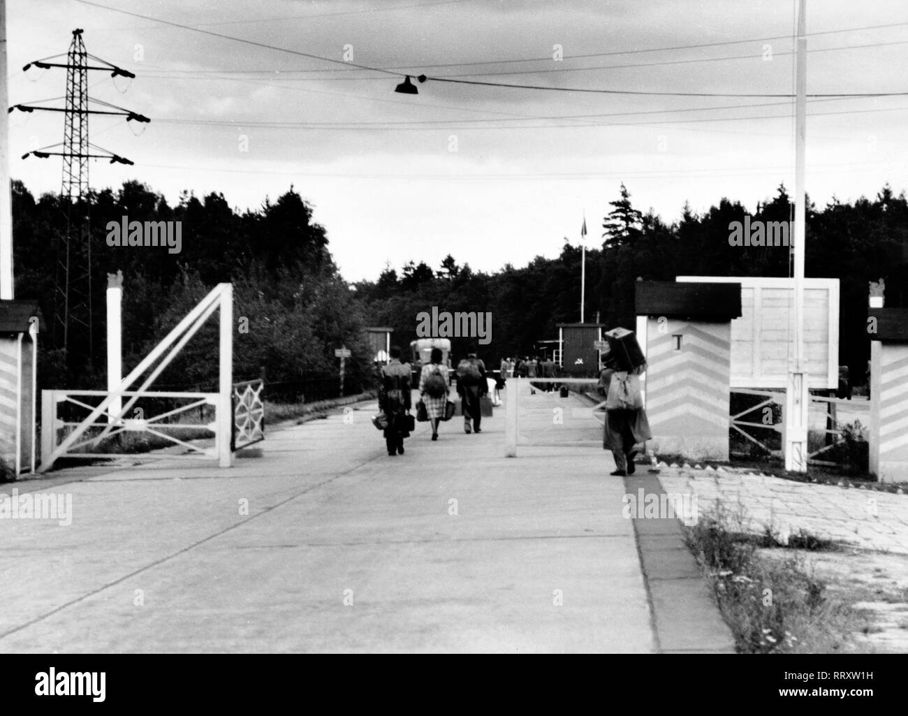 Germany - Zonengrenze' 1948: Grenze zwischen BRD und DDR bei Helmstedt Stock Photo