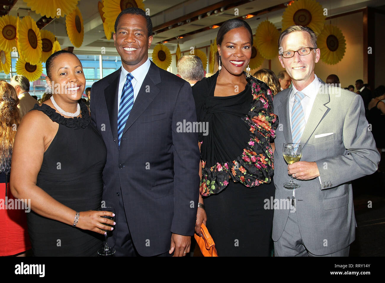 Rhonda crichlow hires stock photography and images Alamy