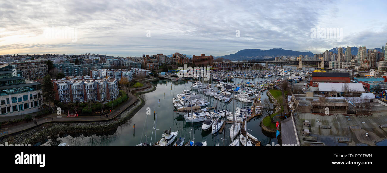 Aerial view downtown vancouver on hi-res stock photography and images ...