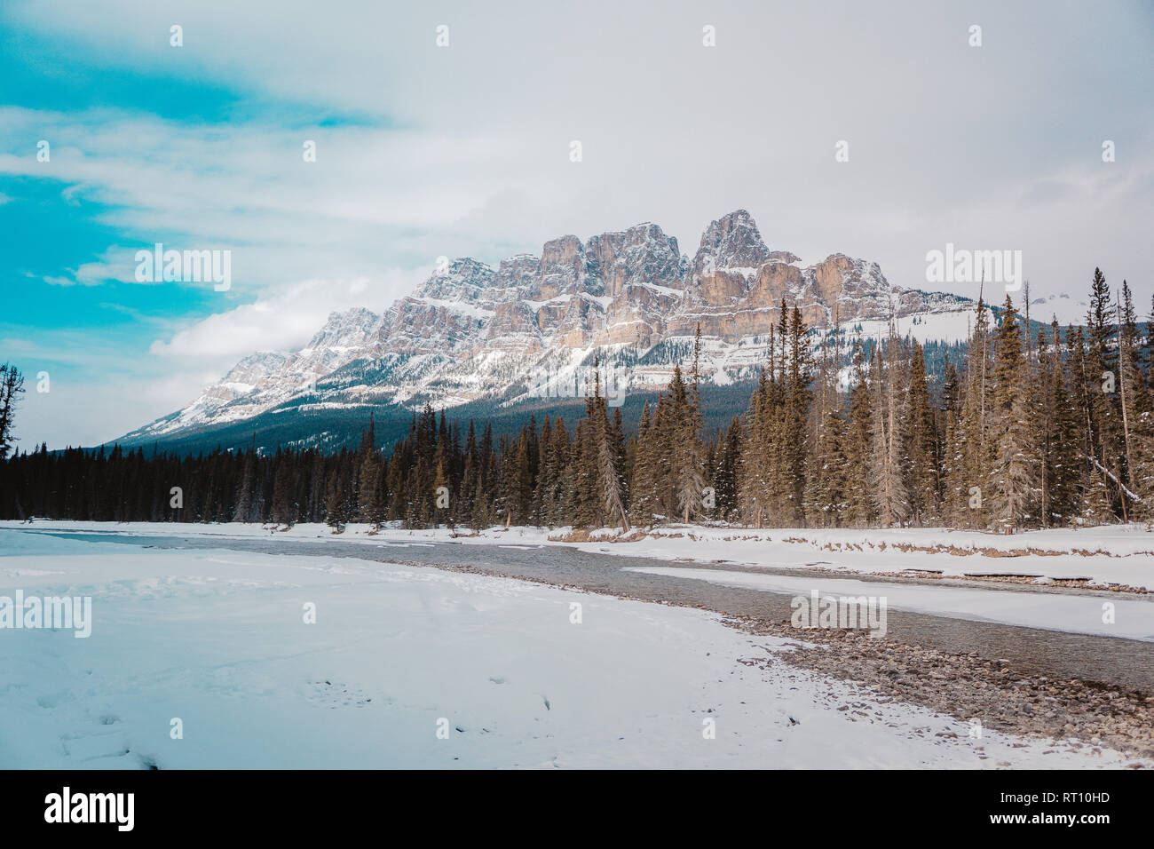 Scenic Bow river and Castle Mountain in winter, Banff National Park Alberta Canada Stock Photo