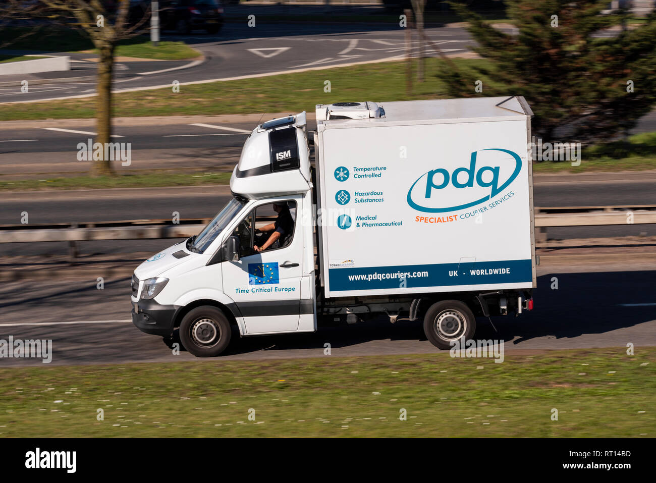 PDQ specialist couriers. Specialist courier services van temperature controlled. Time critical europe medical and pharmaceutical supplies Stock Photo