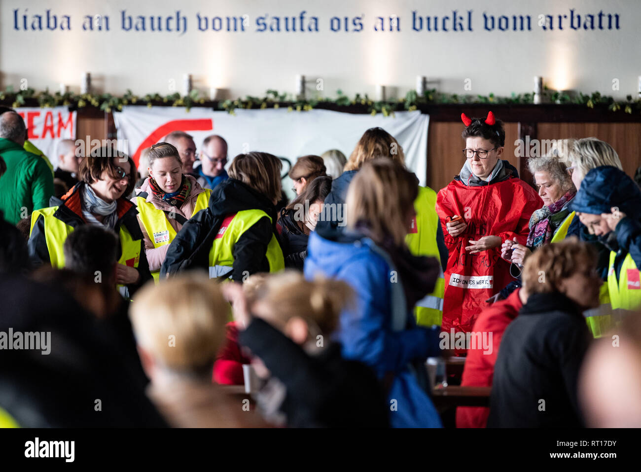 27 February 2019 Berlin Striking Teachers And Educators Meet At
