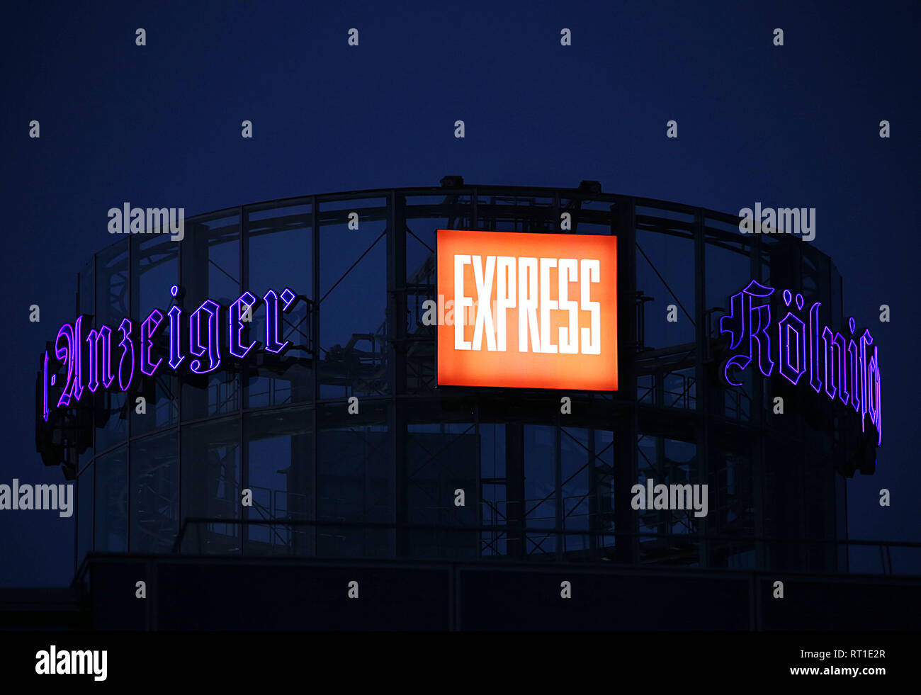 Berliner Kurier Roof High Resolution Stock Photography And Images Alamy