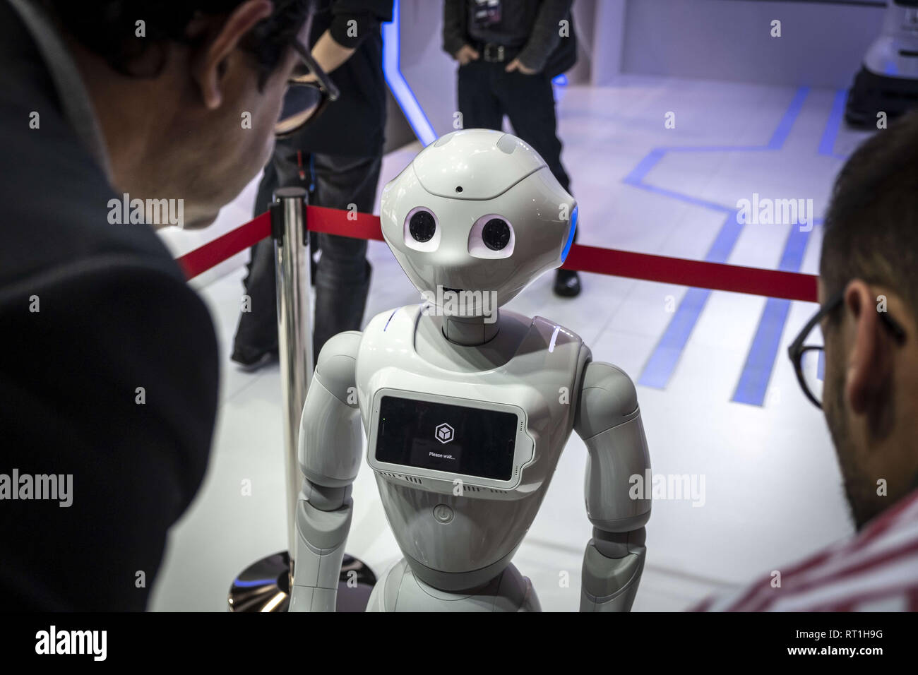 Barcelona, Catalonia, Spain. 27th Feb, 2019. The humanoid robot Pepper of  the American company Cloud-minds is seen during the MWC2019.The MWC2019  Mobile World Congress opens its doors to showcase the latest news