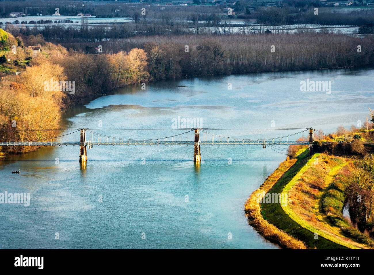 Pont Coudo Confluent du Tarn et Garonne, pont rivières à St Nicolas de la Grave, sud-ouest, Tarn et Garonne. France 82 Stock Photo