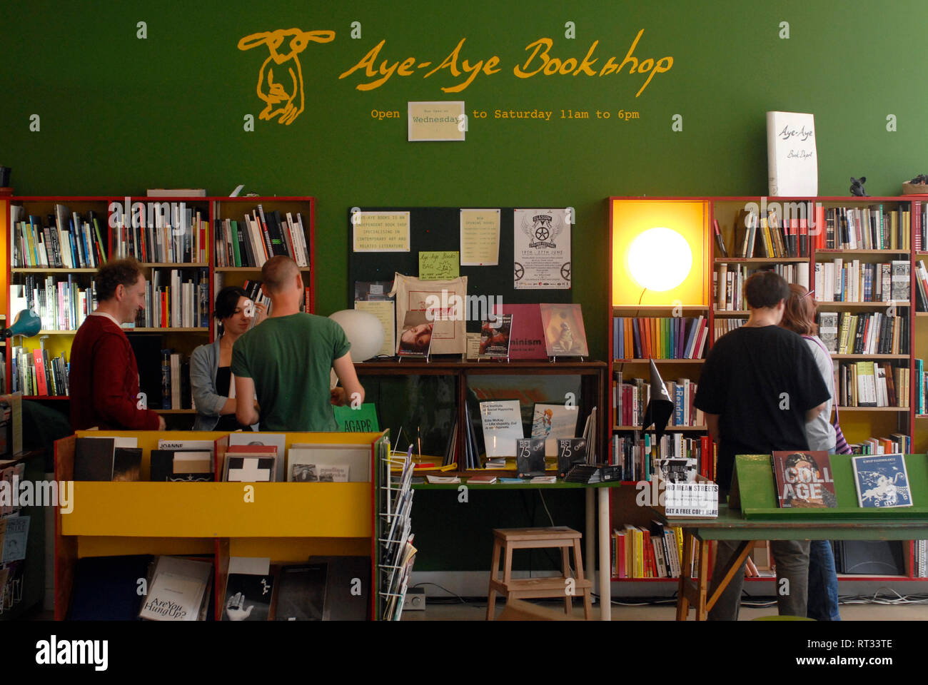 Cultural Tourism Aye Aye Bookshop At Centre Of Contemporary Art Glasgow Scotland United Kingdom Stock Photo Alamy