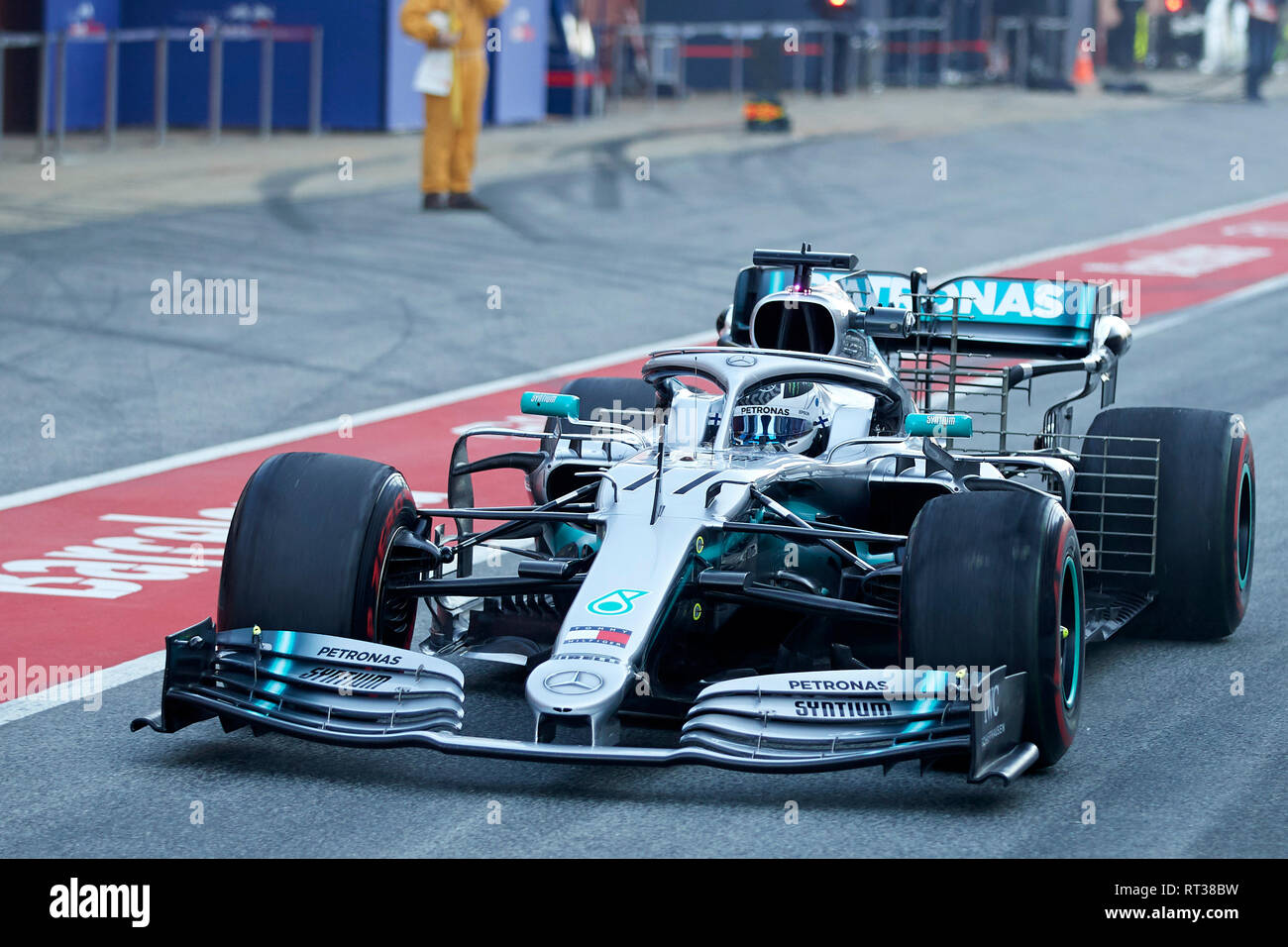 Mercedes w10 hi-res stock photography and images - Alamy