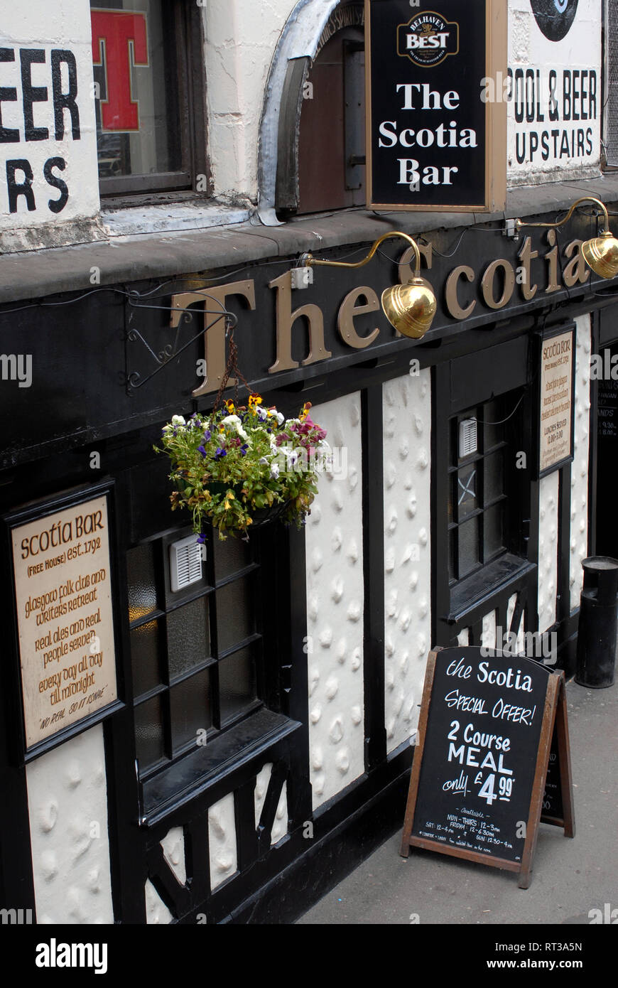 Scotia bar glasgow hires stock photography and images Alamy