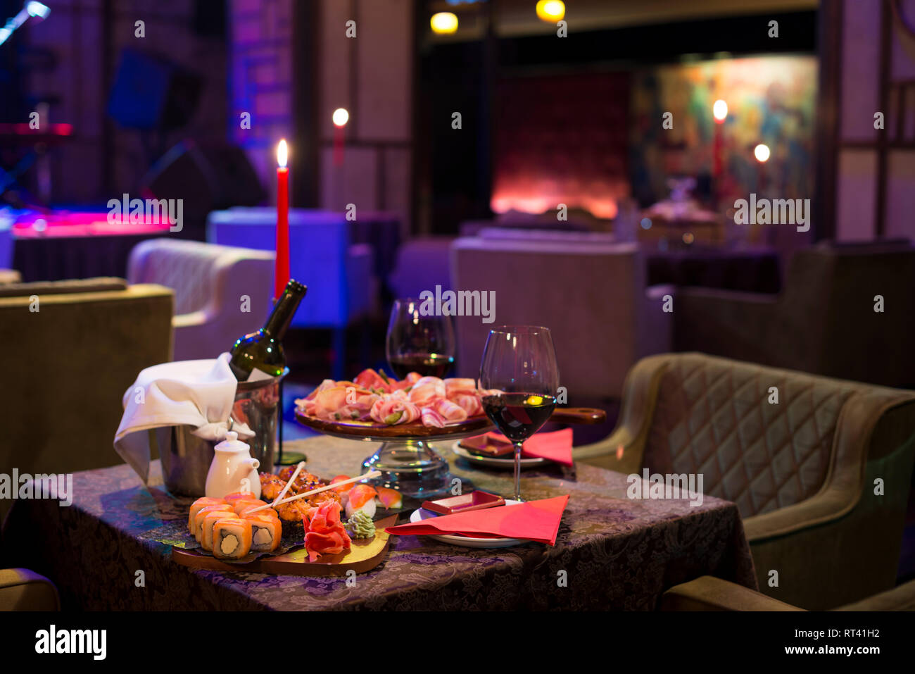 Fancy restaurant dinner Stock Photo - Alamy