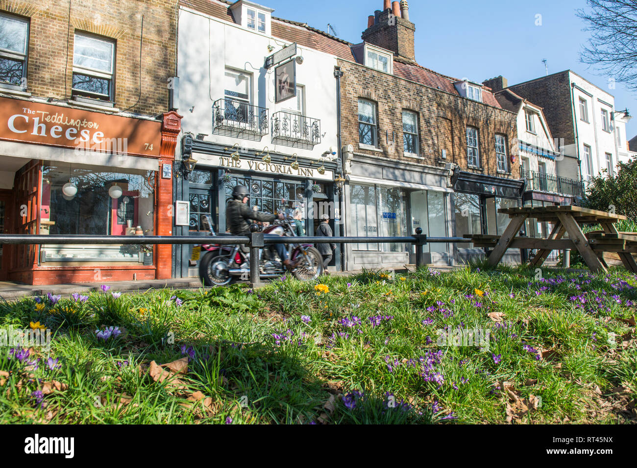 Attractive street of shops in Richmond, London Stock Photo Alamy