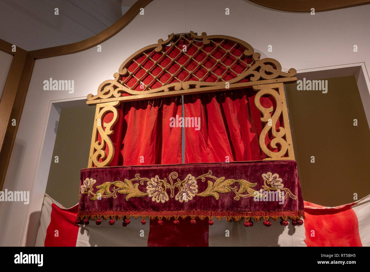 A Punch and Judy booth in the York Castle Museum, York, Yorkshire, UK. Stock Photo