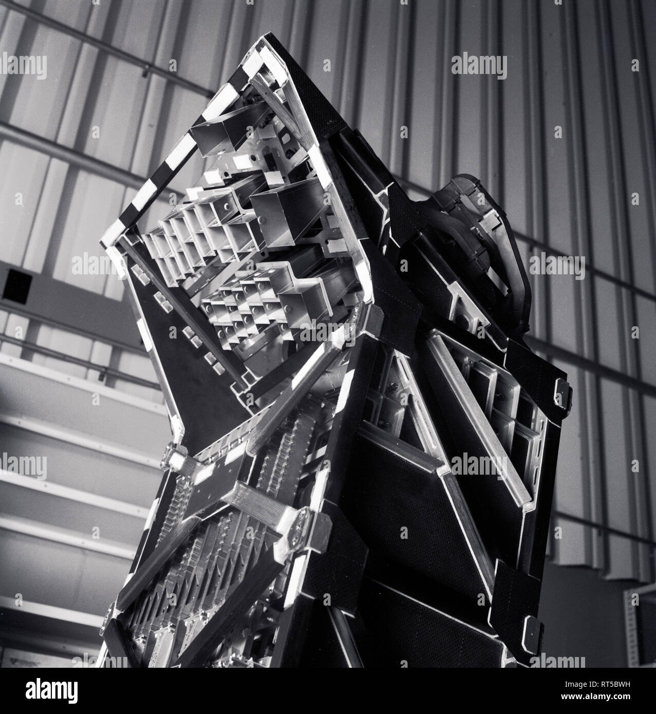 Satellite transponder hires stock photography and images Alamy