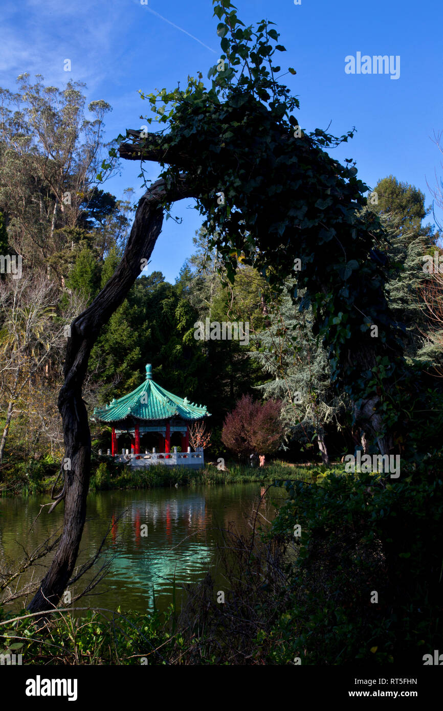 Chinese Pavillion at Stow Lake in Golden Gate Park Stock Photo Alamy