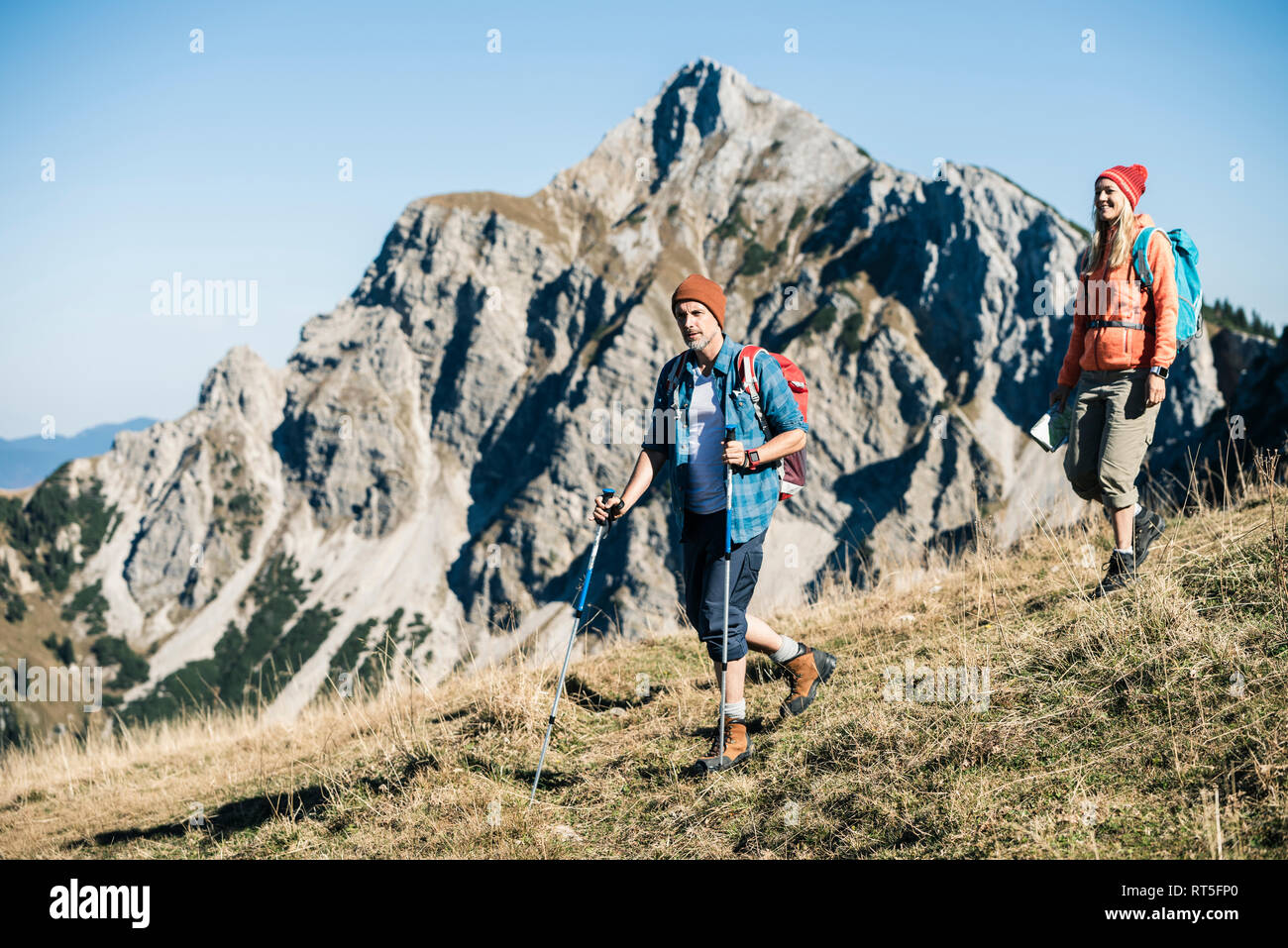 Austria tyrol couple hiking hi-res stock photography and images - Alamy