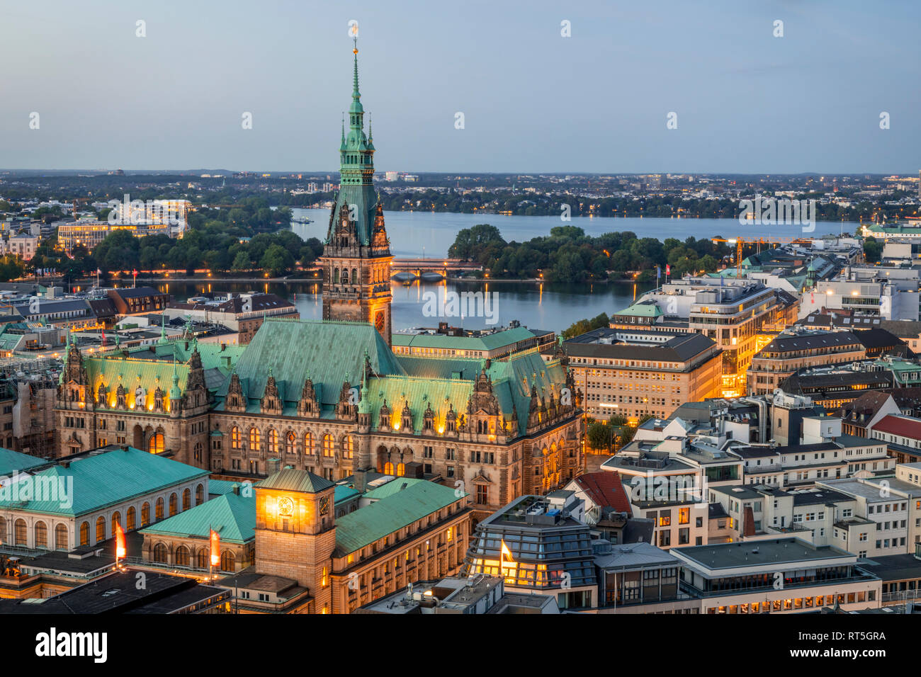 Germany, Hamburg, Hamburg city hall and Alster Lakes Stock Photo Alamy