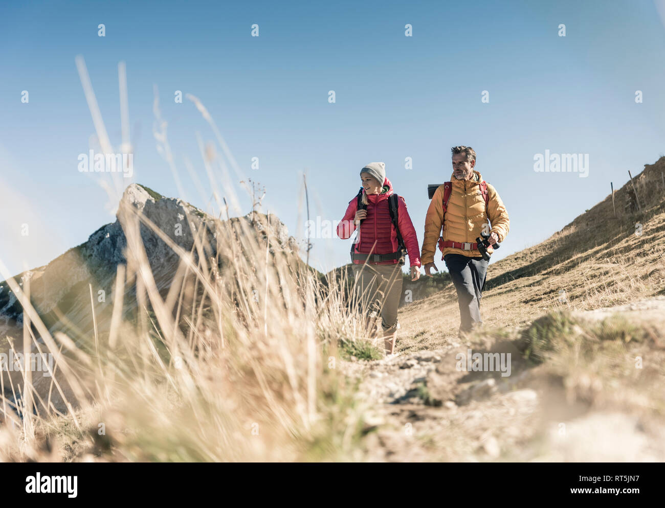 Austria, Tyrol, couple hiking in the mountains Stock Photo
