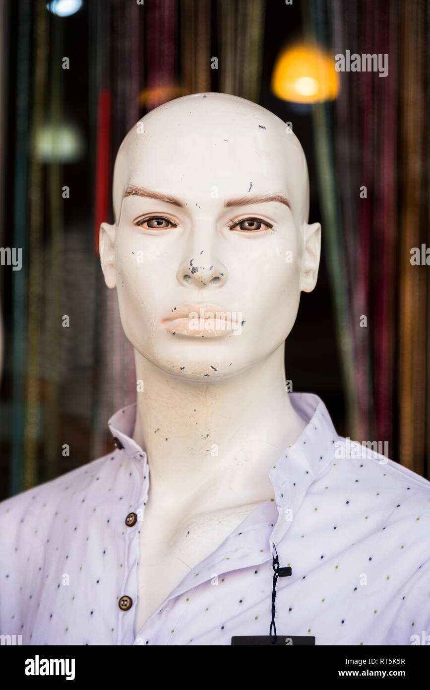 Scratched head of male display dummy Stock Photo