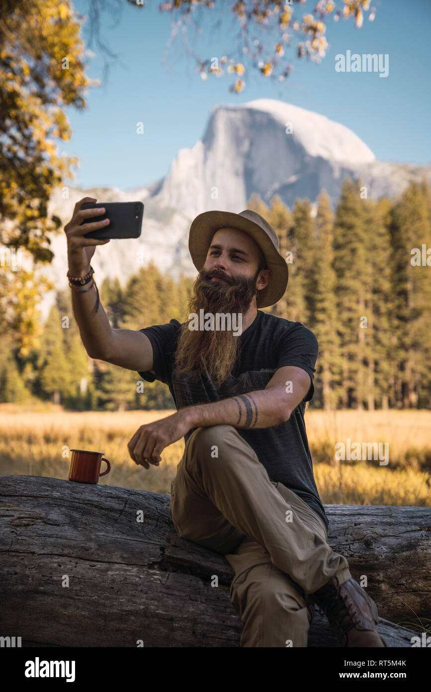 Bearded man taking selfie yosemite national park hi-res stock ...