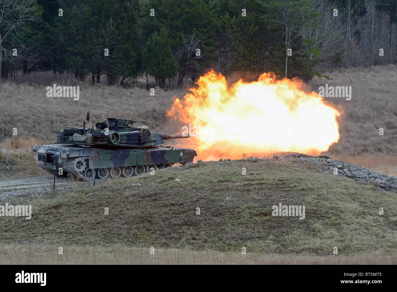 The United States Marine Corp 4th Division conducted their Annual Gunnery Qualifications at Fort Knox, Kentucky. (US Army Photo by Charles Leffler) Stock Photo