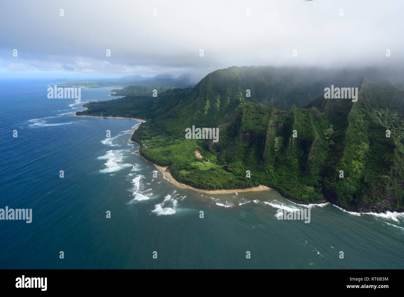 Aerial view of kauai hi-res stock photography and images - Alamy