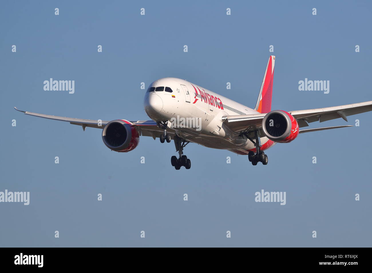 Avianca Boeing 7878 Dreamliner N792AV landing at London Heathrow