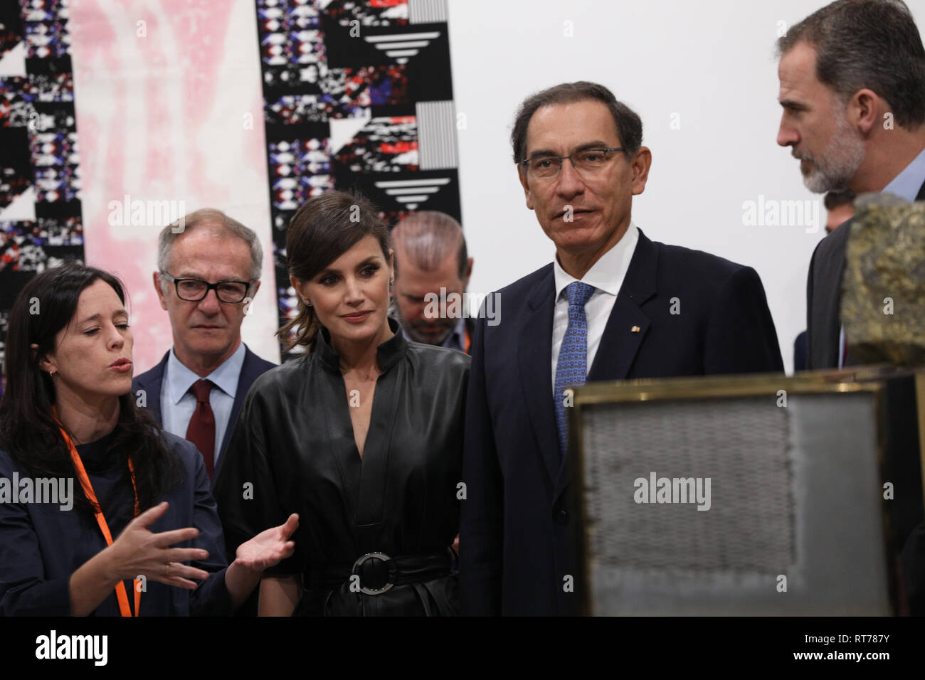 Madrid, Spain. 28th Feb, 2019. The Queen Letizia(L), the President of Peru Vizcarra and the King Felipe VI seen attending the explanations about a work of art of the stand Credit: Jesús Hellin/Alamy Live News Stock Photo