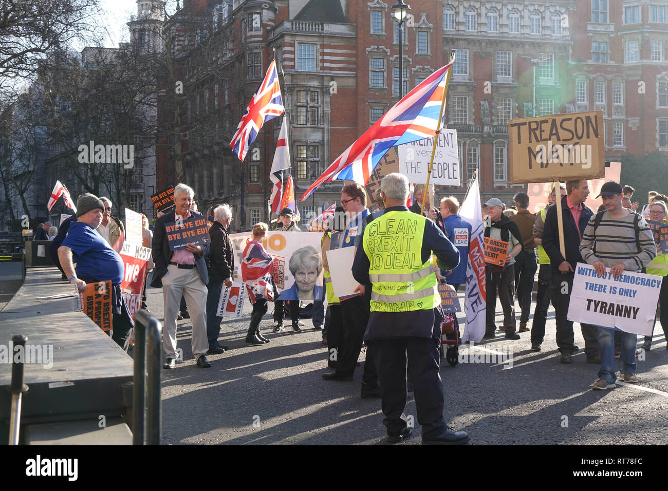 London, UK. 27th Feb, 2019. Pro-Brexit Activists demonstrate in Westminster, London. Credit: Thomas Krych/Alamy Live News Stock Photo