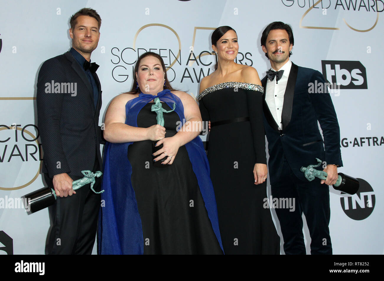 25th Annual Screen Actors Guild Awards 19 Press Room Held At The Shrine Auditorium In Los 25th Annual Screen Actors Guild Awards 19 Press Room Held At The Shrine Auditorium In Los