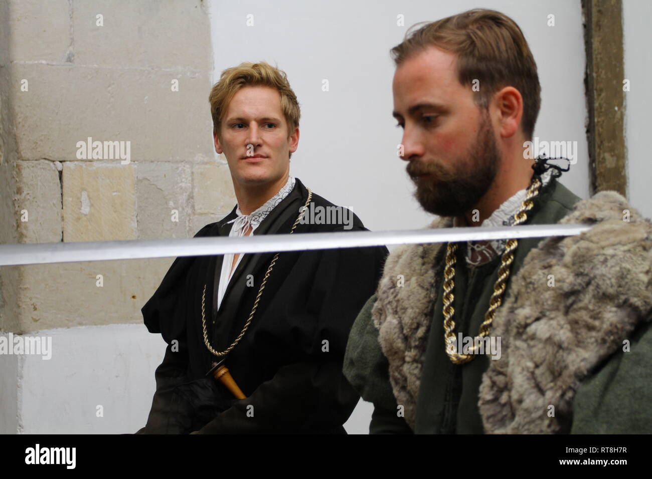 Being knighted with sword hires stock photography and images Alamy