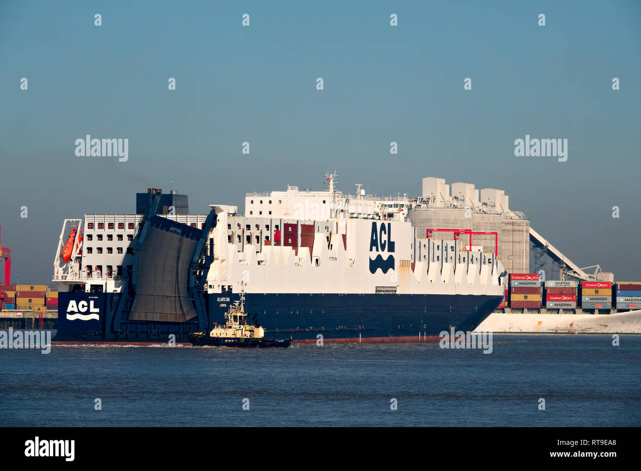 ACL 4th Generation Conro ship Atlantic Sun sails up the River Mersey on