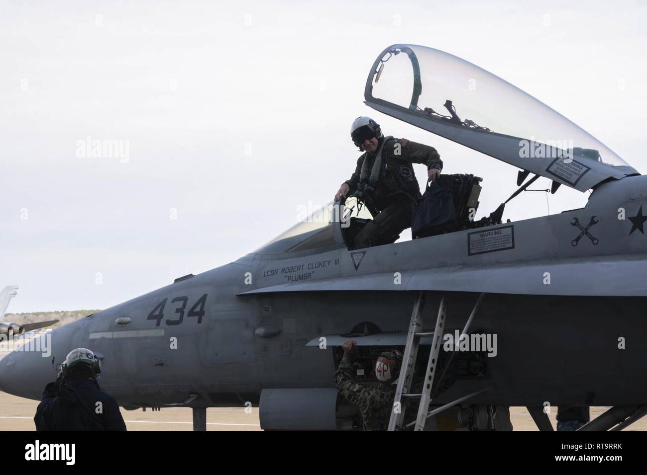 6 Virginia Beach, VA (February 1, 2019) Cmdr. William Mathis ...