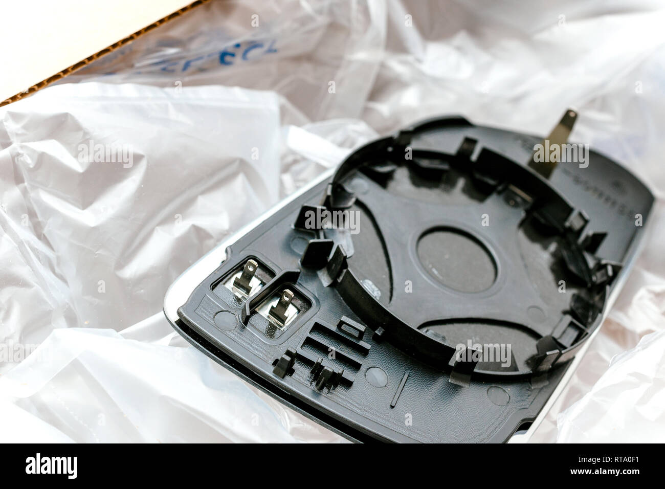 Car door mirro hires stock photography and images Alamy