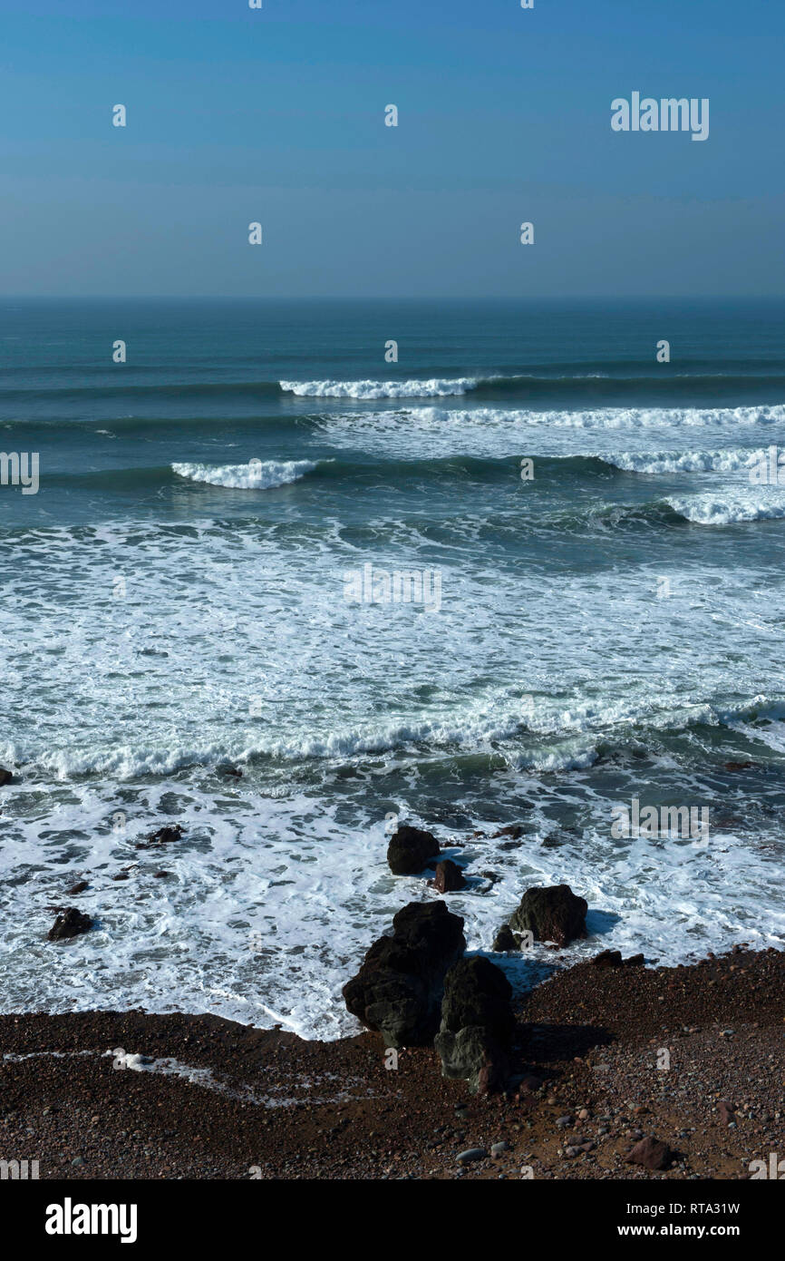 Freshwater west, Pembroke at the north end at high tide Stock Photo Alamy