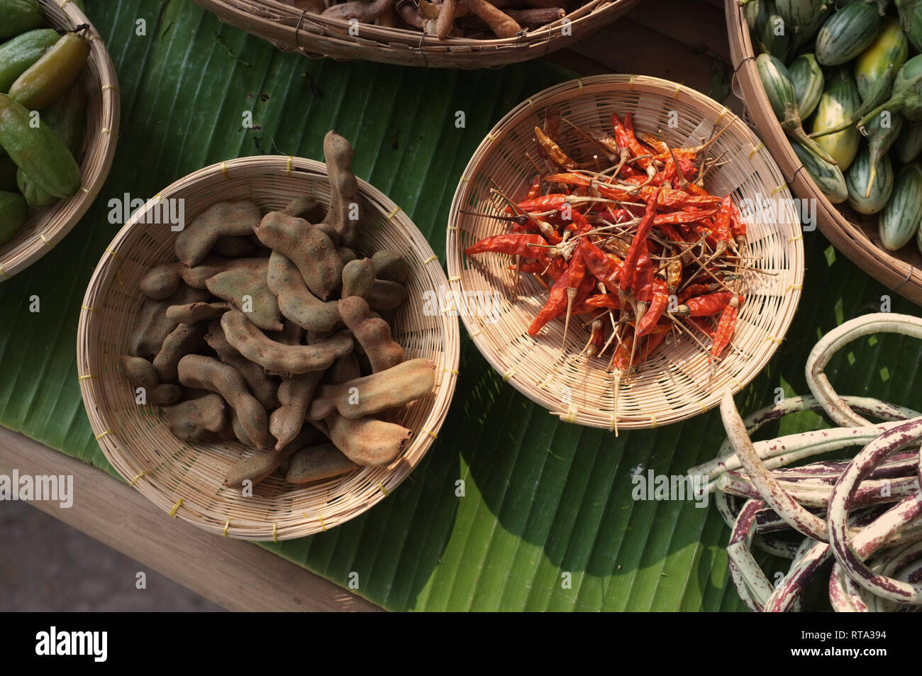 Dry red pepper and Tamarind soft . Thai flavor Stock Photo Alamy