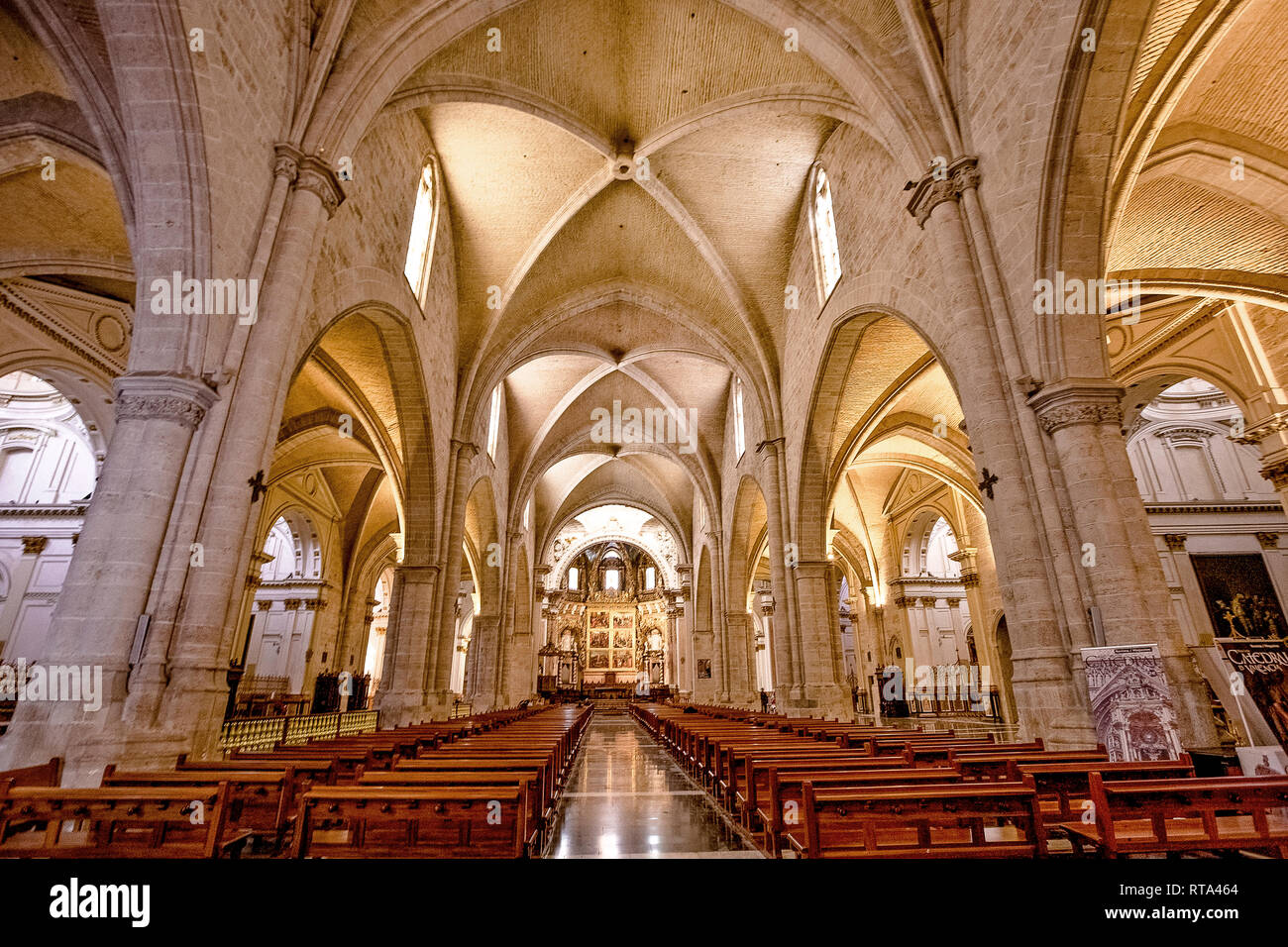 Spain Valencia Plaza de Almoina Cathedral de Santa Maria interior Stock Photo Alamy Spain Valencia Plaza de Almoina Cathedral de Santa Maria interior Stock Photo Alamy