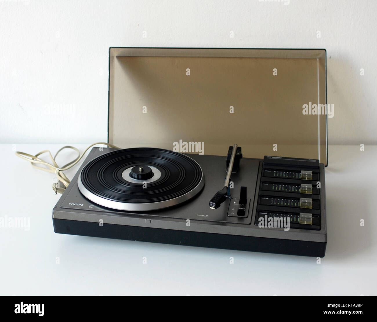 Vintage Record Player High Resolution Stock Photography and Images Alamy