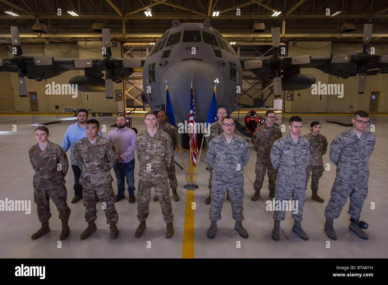 Two Teams Face Off In The 27th Special Operations Maintenance Group ...