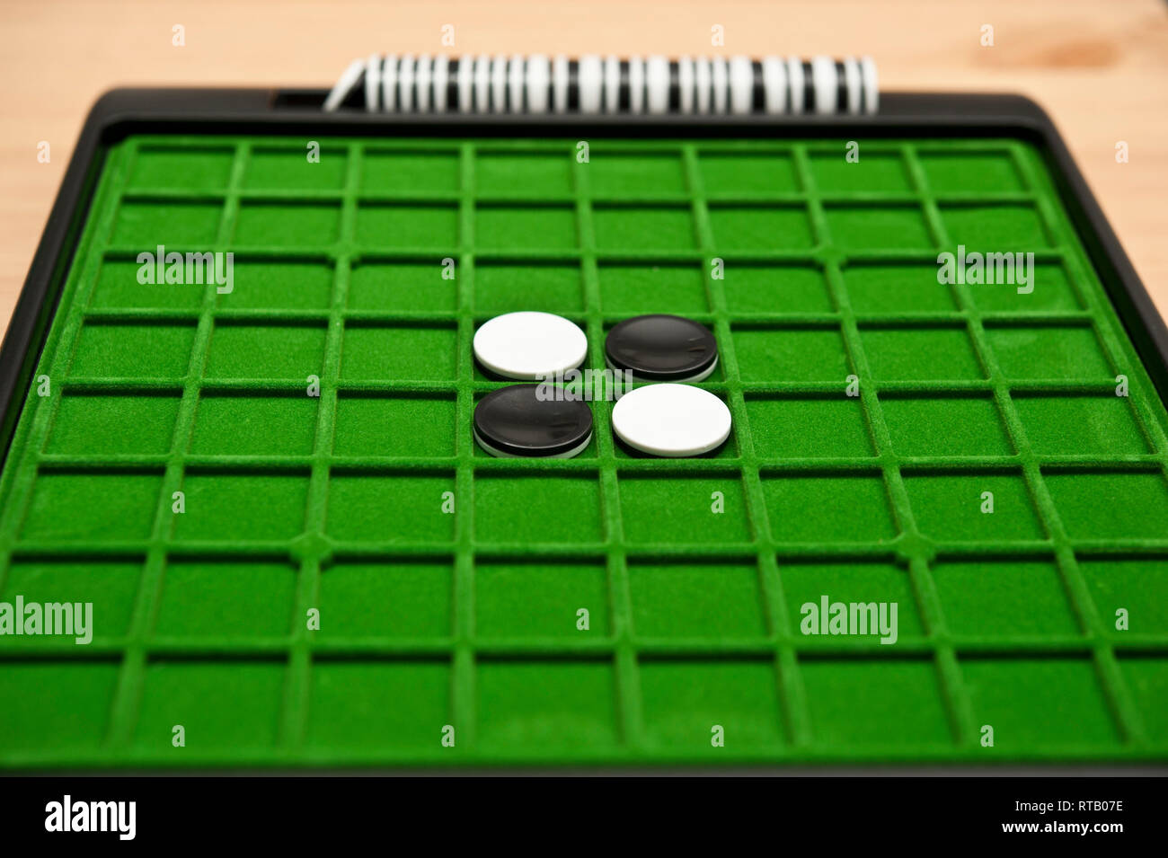 board game of Othello or Reversi at the starting position Stock Photo -  Alamy