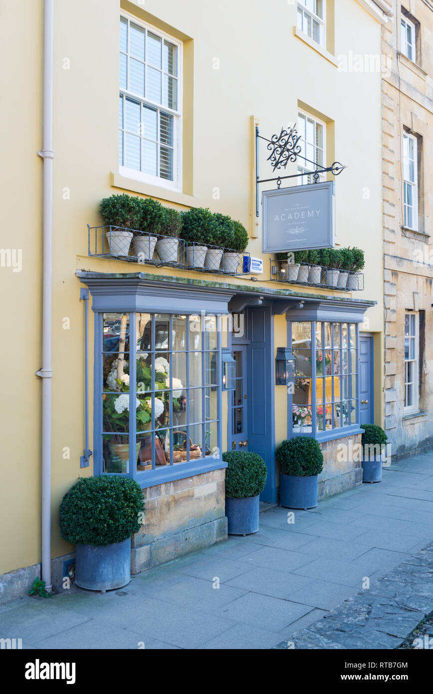 The Covent Garden Academy Of Flowers Showroom In The Pretty