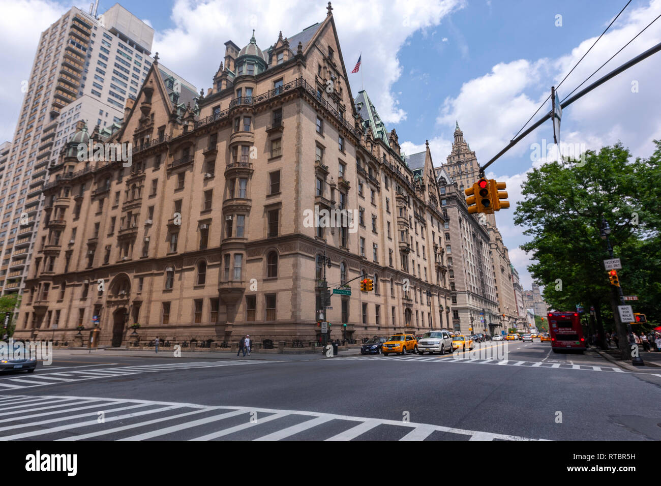 West 72nd street hi-res stock photography and images - Alamy