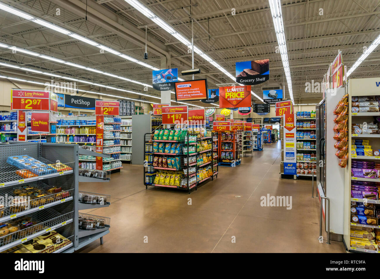 Florida, FL, Miami, shopping, Walmart, discount store, inside, woman, sale,  display, - SuperStock